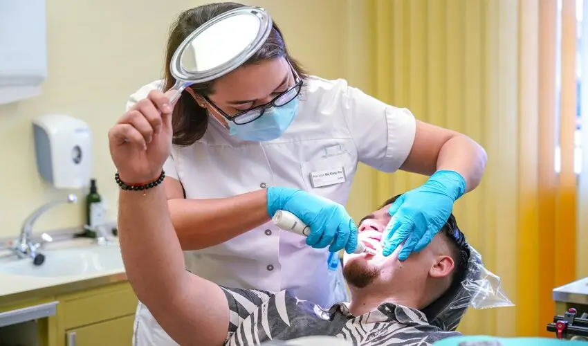24-Hour Emergency Dentist in Nottingham